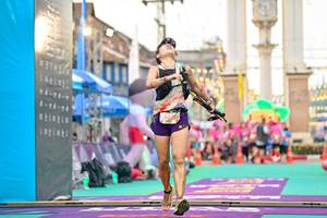 BIB: 5073
                            <button type="button" onclick="openModal(24883579)" class="btn btn-primary btn-sm float-right btn-popup" data-toggle="modal" data-target=".modal-high-quality">
                        <i class="fas fa-shopping-cart"></i> Add to Cart
                    </button>
                                            <button type="button" onclick="isThisMe(24883579, true)" class="btn btn-success btn-sm float-right btn-popup btn-isme hidden" data-toggle="tooltip" data-placement="bottom" title="นี่คือรูปของคุณใช่ไหม คลิกที่นี่เพื่อเอาเข้าอัลบั้ม">
                        <i class="fas fa-plus"></i> Add to album
                    </button>
                    <button type="button" onclick="isThisMe(24883579, false)" class="btn btn-warning btn-sm float-right btn-popup btn-isnotme hidden">
                        <i class="fas fa-ban"></i> Remove from album
                    </button>